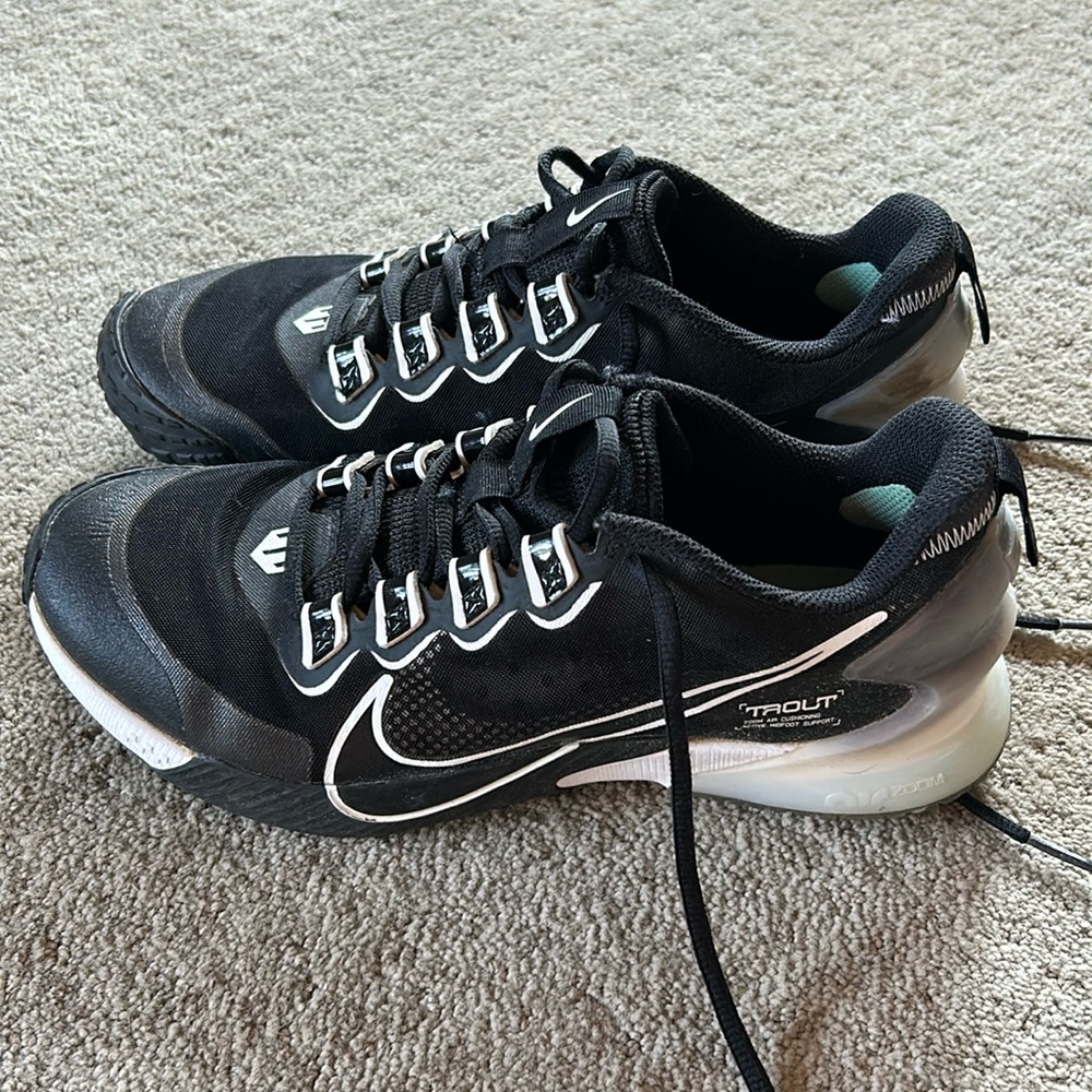 Nike Trout athletic shoes